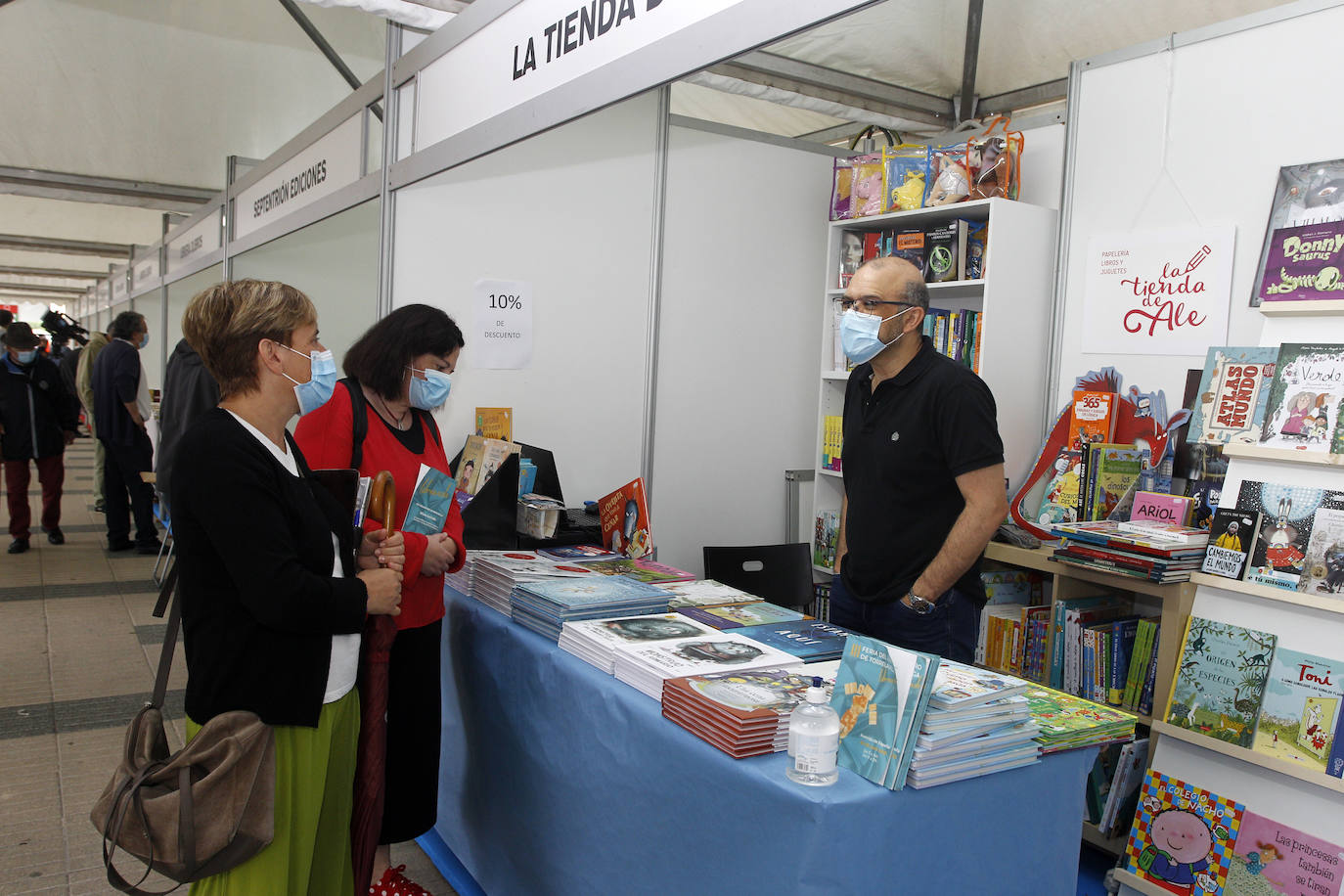 Fotos Torrelavega Inaugura La Feria Del Libro Libreando 2020 Con 22